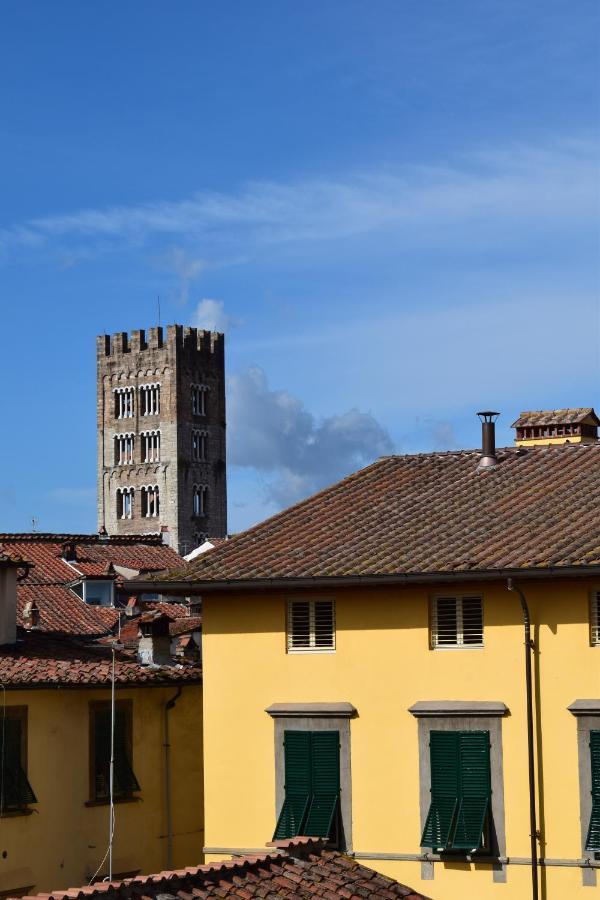 Al Carmine Apartments Towers View With Ac Lucca Dış mekan fotoğraf